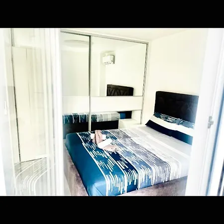 Apartment With Swimming Pool Lagotto Trogir