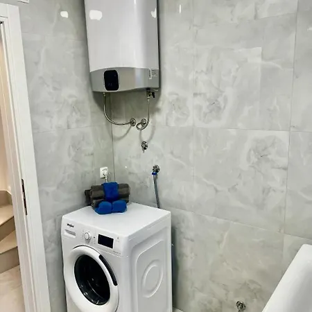 Apartment With Swimming Pool Lagotto